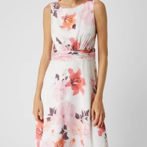 Christian Berg Cocktail Cocktailkleid Mit Floralem Muster – Ecru 13