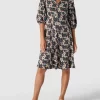 Weekend Max Mara Knielanges Kleid Mit Floralem Muster Modell ‘CAMPALE’ – Weiß 17