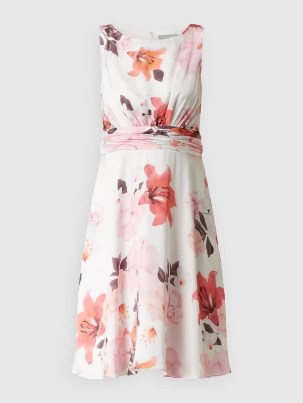 Christian Berg Cocktail Cocktailkleid Mit Floralem Muster – Ecru 3