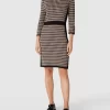 Montego Strickkleid Mit Hahnentrittmuster – Schwarz 17