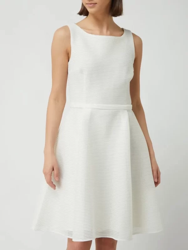 Paradi Cocktailkleid Mit Streifenmuster – Ecru 5